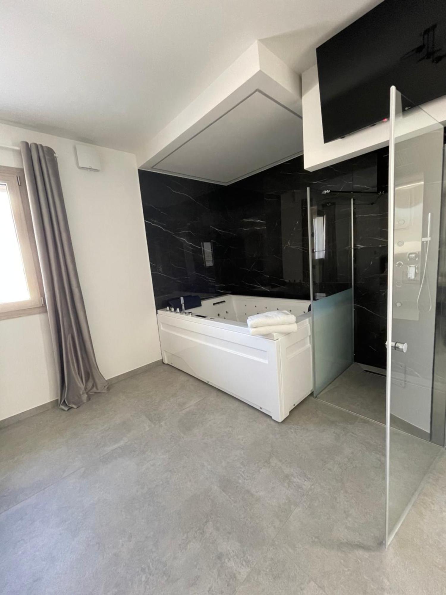 B&B Casa Giulivo Pantanagianni Торе Санта Сабина Екстериор снимка